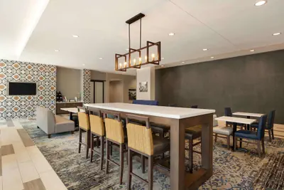 Photo 5 - La Quinta Inn & Suites by Wyndham Rock Hill