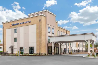 Photo 2 - Comfort Inn & Suites Schenectady - Scotia