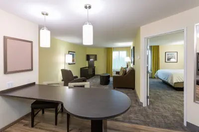Photo 4 - Candlewood Suites Rochester Mayo Clinic Area by IHG