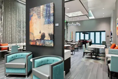 Photo 3 - Hampton Inn & Suites Atlanta Buckhead Place