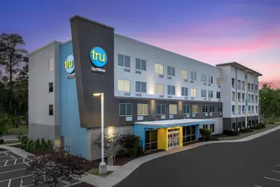 Photo 2 - Tru by Hilton Fayetteville I-95, NC