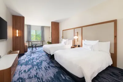 Photo 4 - Fairfield Inn & Suites by Marriott Lexington East/I-75
