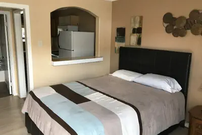 Photo 2 - Economy Guest Village and Apartments