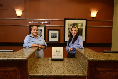 Photo 2 - Hampton Inn & Suites Gallup