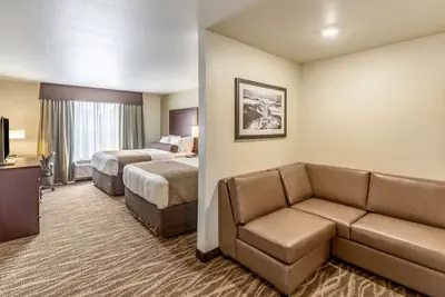 Photo 5 - Cobblestone Inn & Suites - Ashland