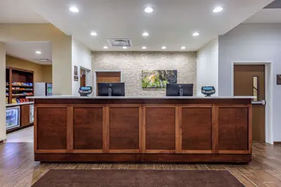 Photo 3 - Comfort Suites Bowling Green Southeast