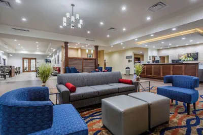 Photo 4 - Comfort Suites Bowling Green Southeast