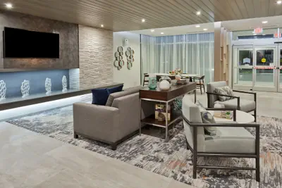 Photo 5 - Fairfield Inn & Suites by Marriott Birmingham Colonnade