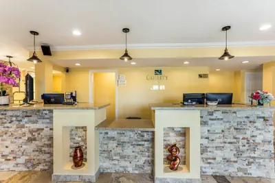 Photo 4 - Quality Inn Escondido San Diego North County