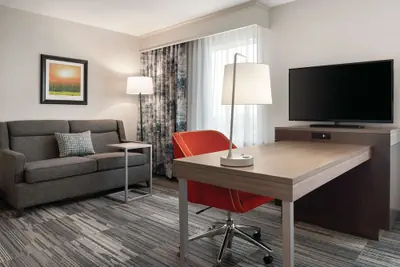 Photo 4 - Hampton Inn Champaign Southwest