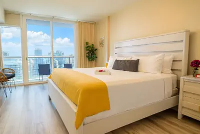 Photo 4 - Miami Vacation Rentals - Brickell
