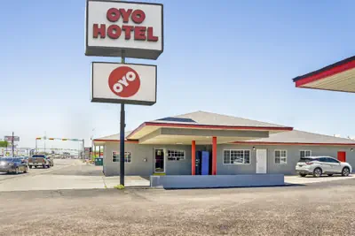 Photo 2 - OYO Hotel Killeen