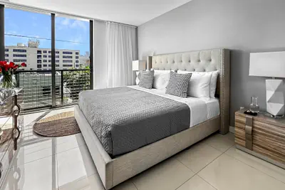 Photo 4 - Bay Breeze Premium Apartments By Eskape Collection