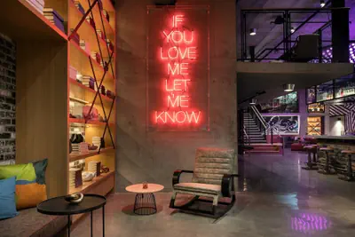 Photo 3 - Moxy San Diego Downtown/Gaslamp Quarter