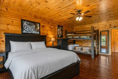 Photo 5 - Sycamore Mansion 14 Bedroom Cabin by RedAwning
