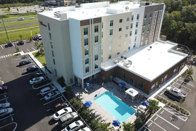 Photo 2 - Hilton Garden Inn Tampa-Wesley Chapel, FL