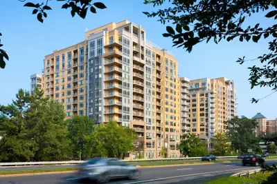 Photo 2 - Bluebird Suites in Reston