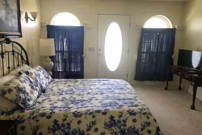 Photo 5 - The Abbé House Inn