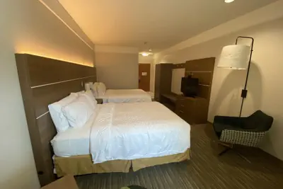 Photo 4 - Holiday Inn Express & Suites Galveston West-Seawall