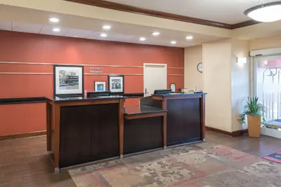 Photo 5 - Hampton Inn & Suites Florence-North-I-95