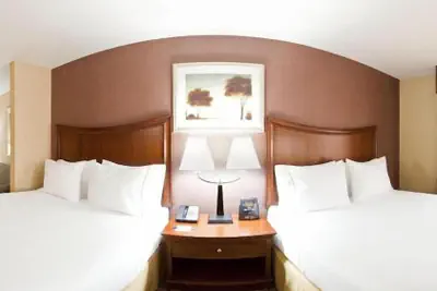 Photo 5 - Holiday Inn Express & Suites Willows by IHG