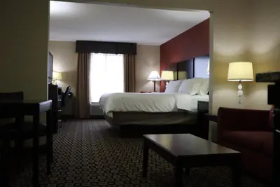 Photo 5 - Holiday Inn Express Hotel & Suites Crawfordsville by IHG