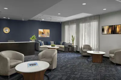 Photo 3 - Courtyard by Marriott Greensboro Airport