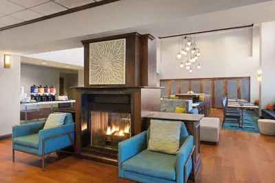 Photo 4 - Hampton Inn & Suites Savannah-Airport