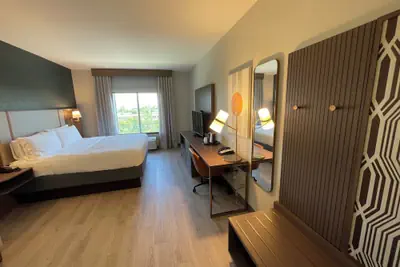 Photo 5 - Holiday Inn Oklahoma City Airport by IHG