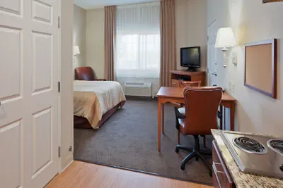 Photo 5 - Candlewood Suites Turlock by IHG