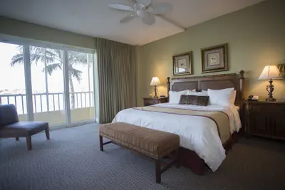 Photo 3 - Vanderbilt Beach Resort