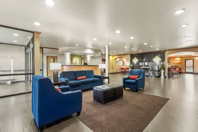 Photo 4 - Comfort Suites El Paso West