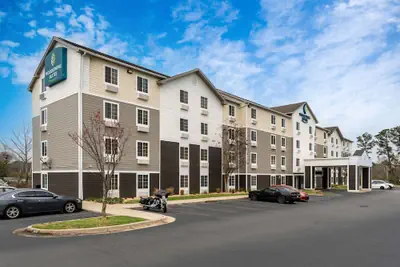 Photo 2 - WoodSpring Suites Macon North I-75