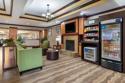 Photo 3 - Comfort Suites Vicksburg