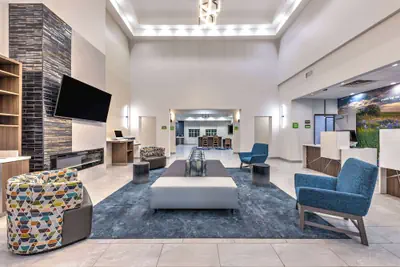 Photo 4 - La Quinta Inn & Suites by Wyndham Allen at The Village