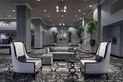 Photo 5 - DoubleTree Suites by Hilton Hotel Detroit Downtown - Fort Shelby