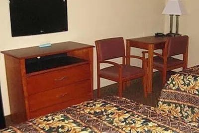 Photo 3 - Heritage Inn Picayune
