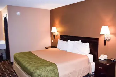 Photo 5 - OYO Hotel Richburg SC I-77