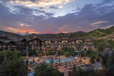 Photo 2 - Waldorf Astoria Park City