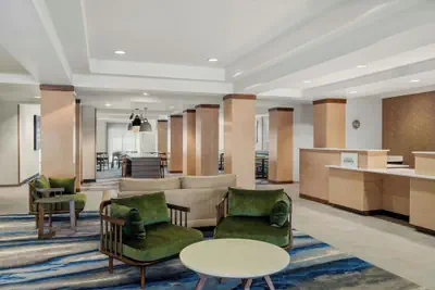 Photo 2 - Fairfield Inn & Suites by Marriott New Buffalo
