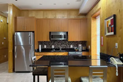 Photo 2 - The Eldon Luxury Suites