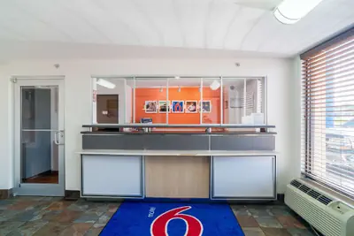 Photo 4 - Motel 6 Oklahoma City, OK - South
