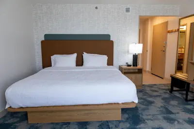 Photo 5 - Hampton Inn & Suites Jennings