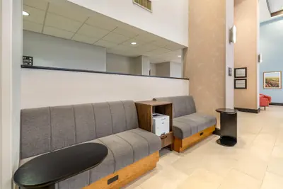 Photo 3 - Hampton Inn & Suites Moreno Valley