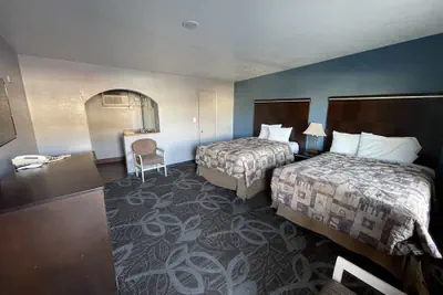 Photo 2 - Sands Motel