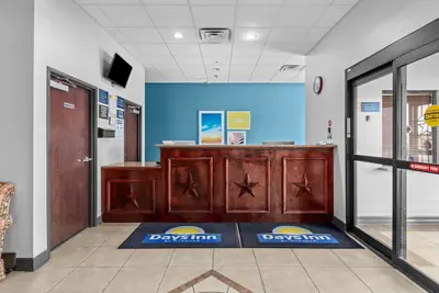 Photo 5 - Days Inn by Wyndham Salado