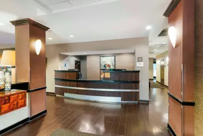 Photo 4 - Best Western Plus Olathe Hotel