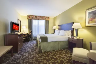 Photo 3 - Holiday Inn Express & Suites Port St. Lucie West by IHG