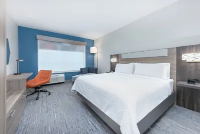 Photo 4 - Holiday Inn Express Suites Beeville by IHG