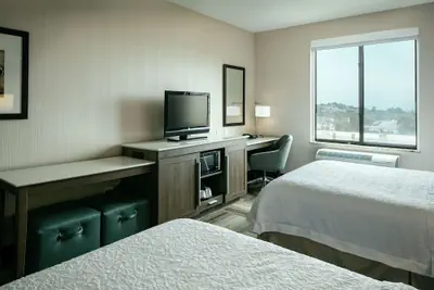Photo 4 - Hampton Inn & Suites Arroyo Grande/Pismo Beach Area, CA